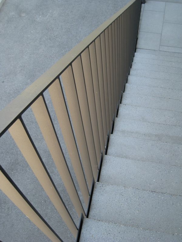 Treppengeländer modern außen