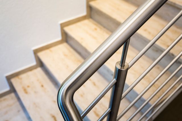 Geländer und Treppen